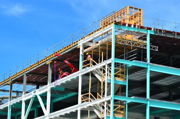 Constructores construyen un nuevo edificio en Christchurch Nueva Zelanda —  Fotos de Stock