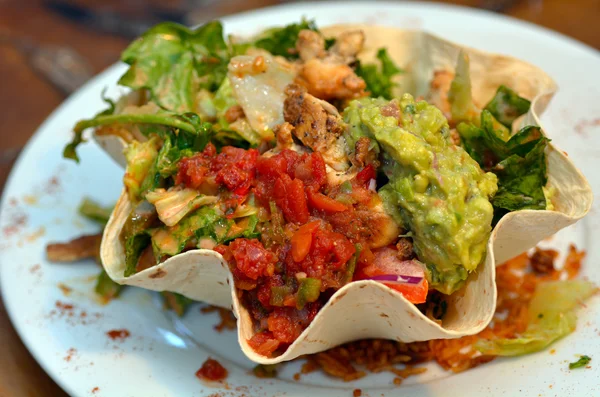 Mexicaans eten - tostada salade — Stockfoto