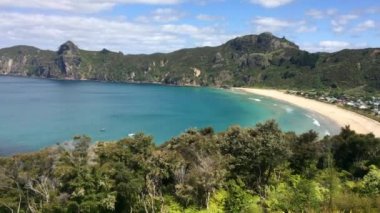 Taupo Bay Northland Yeni Zelanda havadan görünümü