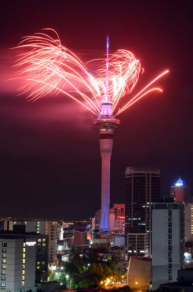 Auckland Sky Tower Displaying Spectacular Firework Display Celebrate New Year — Stock Photo, Image