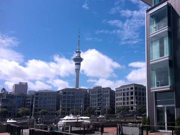 Πολυτελή διαμερίσματα στην προκυμαία Auckland, Νέα Ζηλανδία — Φωτογραφία Αρχείου