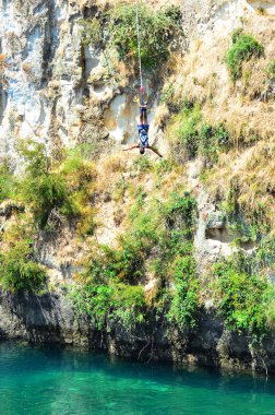 Taupo Yeni Zelanda bungy atlama