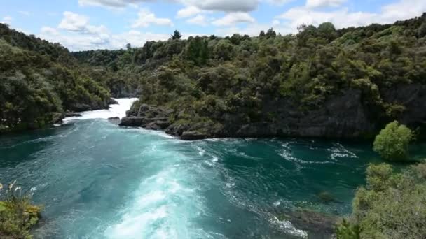 Aratiatia forsar Waikato Rive Taupo Nya Zeeland — Stockvideo