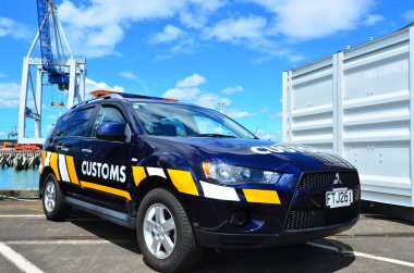 New Zealand Customs Service vehicle clipart