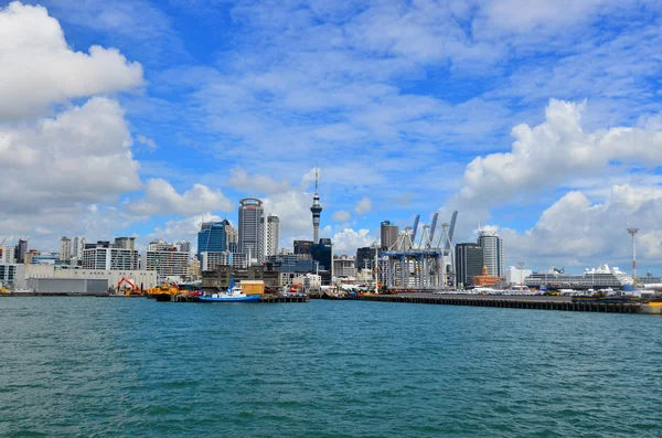 Auckland waterfront skyline - New Zealand — Stok fotoğraf