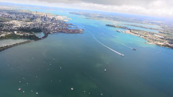 Vista aérea del centro financiero de Auckland Nueva Zelanda — Vídeos de Stock