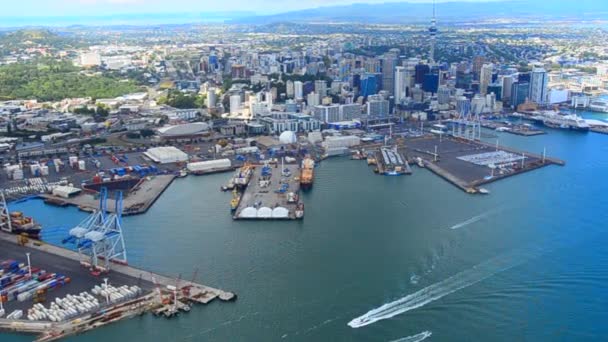 Luchtfoto van Auckland financiële centrum Nieuw-Zeeland — Stockvideo