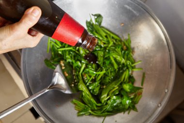 Japon ıspanak yemek