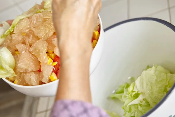 Salada de mistura — Fotografia de Stock