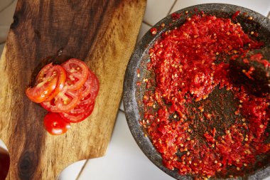 Sambal ve onun ek madde