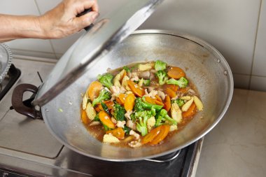 Stir fry cai kap