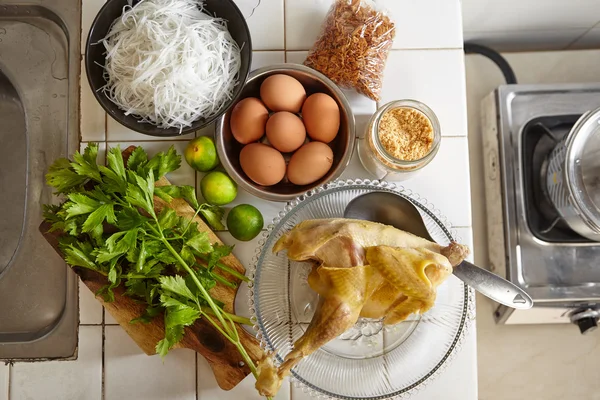 Ingrediente per fare "Soto ayam " — Foto Stock