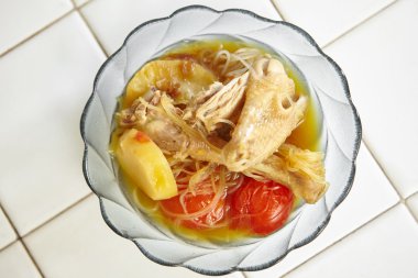 Endonezya tavuk güveç