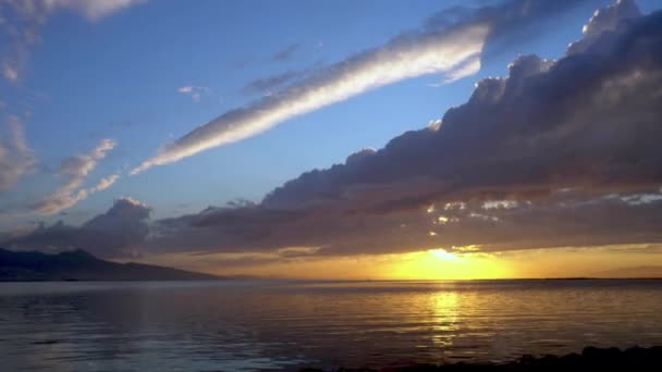 Yellow Sunset Cloudy Seascape Sea Landscape Time Lapse — стокове відео