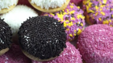 Renkli Marshmallow Muffins 'in Yakın Çekimi.