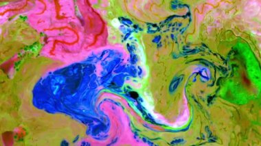 Renkli Kaos Mürekkebi Sıvı Türbülans Hareketinde Yayıldı 