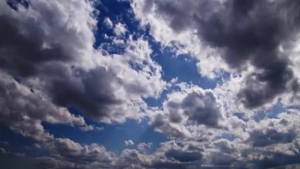 Primavera Abril Nuvens Chuva Movimento Céu Filmagem — Vídeo de Stock