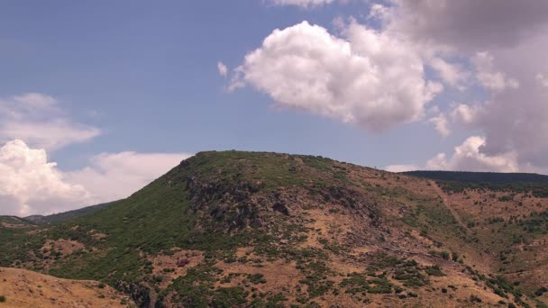 Bonito Verão Chuva Estepe Montanha Nuvens Filmagem — Vídeo de Stock