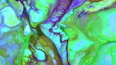 Psikedelik renkli renkli resimlerle soyut bir arkaplan. Sıvı boyanın hareket edip yavaşça kaymasıyla organik etki. Dönüyor ve yayılıyor.