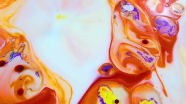 Soyut Sonsuz Renk Döngüleri ve Patlamalar Ayrıntılı Renkli Yüzey Boyaları Hipnotize Ediyor.