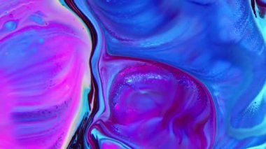 Sıvı Boyaların Dansı, Siyah ve Beyaz Görüntü 'nün büyüleyici bir karışımı..