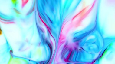 Sıvı Boyaların Dansı, Siyah ve Beyaz Görüntü 'nün büyüleyici bir karışımı..