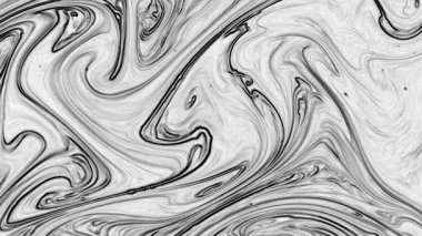 Sıvı siyah ve beyaz boyaların akışkanlığıyla oluşan bu desenler, renklerin birbirine karışmasıyla oluşan büyüleyici harmoni ve dinamik hareketi gözler önüne seriyor. Her damla, bir sonrakiyle birleşince, kendine has bir hikaye anlatıyor..