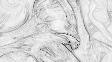 Katmanlı ton derinliği ve yumuşak kontrastlı tek renkli boya dokusu. Yüzey ayrıntıları görsel zenginliği artırırken, asgari ve modern yaratıcı kullanım için uygun kalmaktadır.