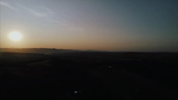 Inspirierende Epische Drohnenaufnahmen Mit Atemberaubender Aussicht Auf Hügeliges Gelände Mit — Stockvideo