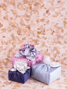 Kore Geleneksel Nesnesi 07: Geleneksel Hediyeler ve Kore Kağıdı