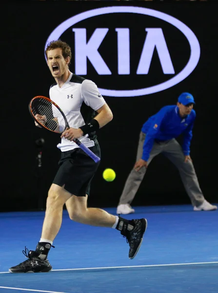 El campeón de Grand Slam Andy Murray de Reino Unido en acción durante su semifinal del Abierto de Australia 2016 — Foto de Stock
