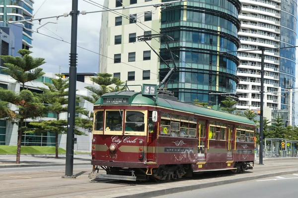 Tram Vintage classe W dans le service City Circle à Melbourne — Photo