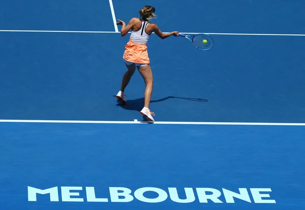 Cinq fois championne du Grand Chelem Maria Sharapova de Russie en action pendant le match de quart de finale à l'Open d'Australie 2016 — Photo