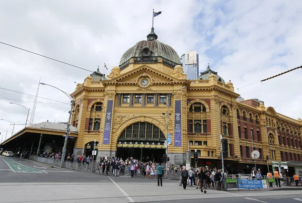 İkonik Flinders Street Tren İstasyonu Melbourne — Stok fotoğraf