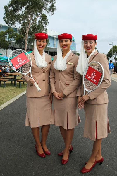 Assistentes de bordo da Emirates Airline durante o Australian Open 2016 — Fotografia de Stock