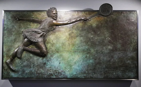 Margaret Court memorial plaque at Australian tennis center in Melbourne Park — Stock Photo, Image