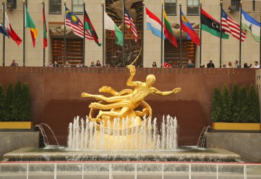midtown Manhattan'ın alt plaza rockefeller Center prometheus heykeli 