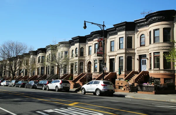 New York City brownstones at historic Prospect Heights in Brooklyn — Stock Photo, Image