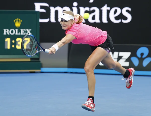 La joueuse de tennis professionnelle Ekaterina Makarova de Russie en action lors de son match de la 4e ronde de l'Open d'Australie 2016 — Photo