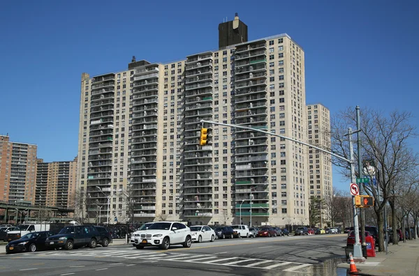 Modern condominium at Coney Island in Brooklyn, New York — Stock Photo, Image