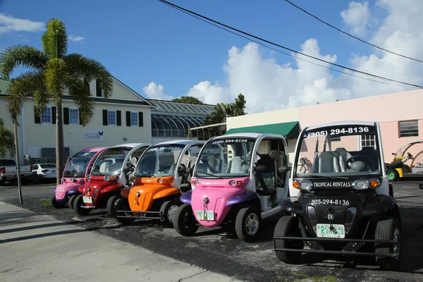 フロリダ州キーウェストで賃貸料のための電気自動車 — ストック写真