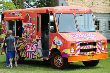 Karnaval dondurma kamyonu Bethpage, New York