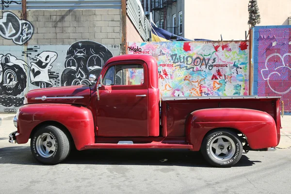 1956 Ford camioneta — Foto de Stock