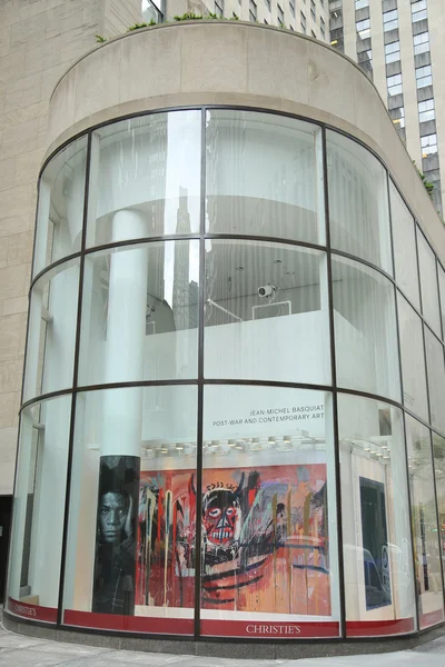 Главный офис Кристи на Рокфеллер Плаза в Нью-Йорке . — стоковое фото
