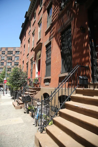 New York City brownstones at Soho  neighborhood in Lower Manhattan — Stock Photo, Image