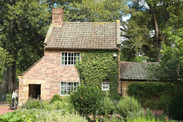 Cook's Cottage znajduje się w Fitzroy Gardens, Melbourne, Australia — Zdjęcie stockowe