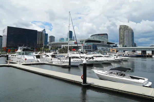 Marina Melbourne City Docklands w Waterfront City, Melbourne, Australia — Zdjęcie stockowe