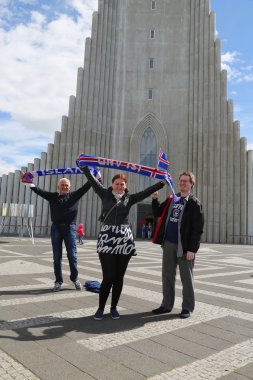 İzlanda futbol fanlar Reykjavik İzlanda ve Euro 2016, Fransa tarihi çeyrek final maçı için hazır