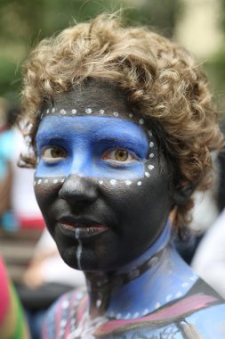 Manhattan şehir merkezinin içinde üçüncü Nyc vücut boyama gün boyunca tüm şekil ve büyüklükte 100 tamamen çıplak modeller sanatçılar boyama