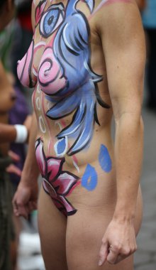 Manhattan şehir merkezinin içinde üçüncü Nyc vücut boyama gün boyunca tüm şekil ve büyüklükte 100 tamamen çıplak modeller sanatçılar boyama